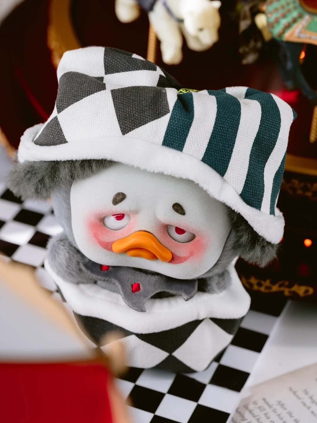 POCKET-UPSETDUCK-Crazy Circus Duck Plush Keychain Blindbox
