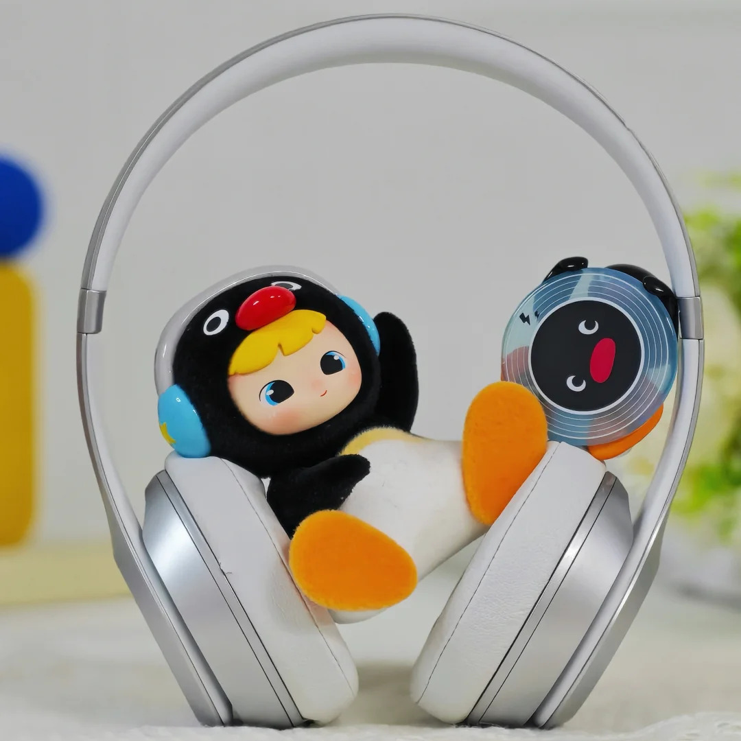 【Pingu】45th Anniversary Heartwarming Encounter Series Figure Blind Box