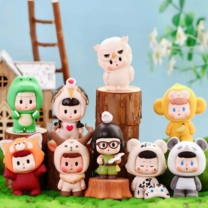 BUER Rare Animals Mini Figure