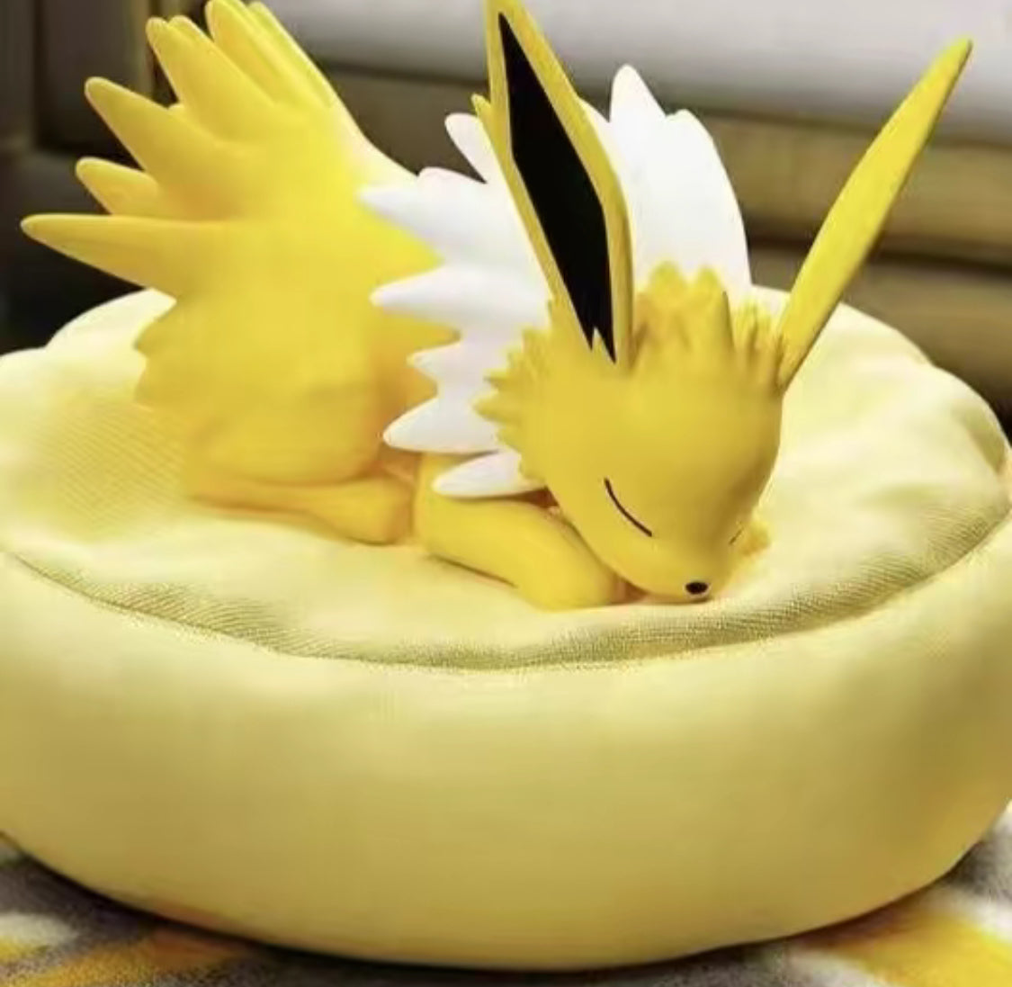 【Pokemon】Authentic Pokemon Eevee sleeping position Series Blind Box Toy Figure