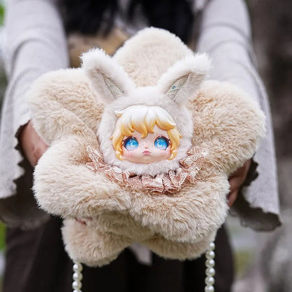 Dumia·Aria Snow Tracks Whisperer Plush Bag