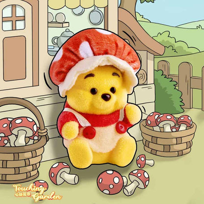 【WINNIE】Pooh Touching Garden
