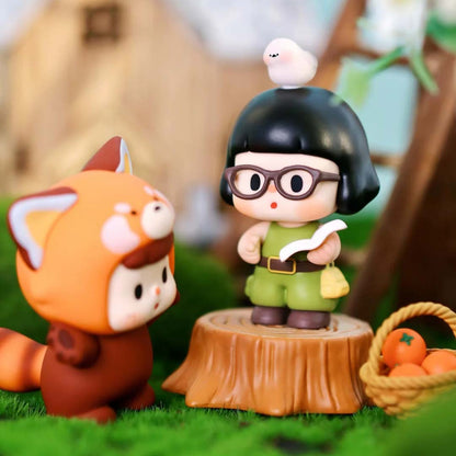 BUER Rare Animals Mini Figure