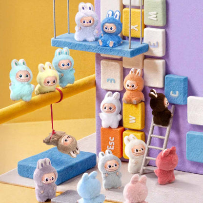 【Pre-order】LABUBU-Pin For Love Series Vinyl Plush Pendant