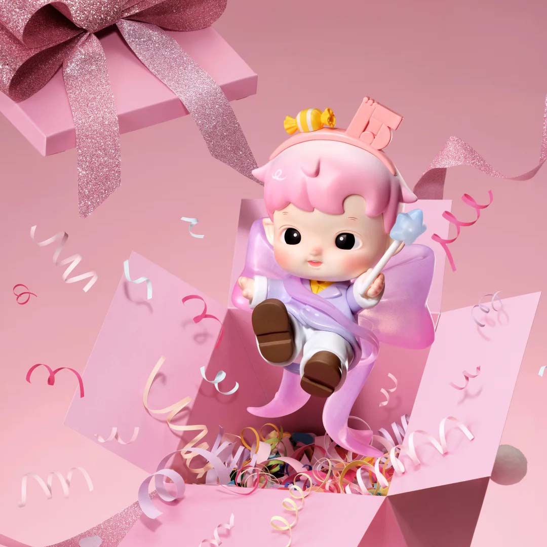 Celebrating the Moment 15th Anniversary Series Figure