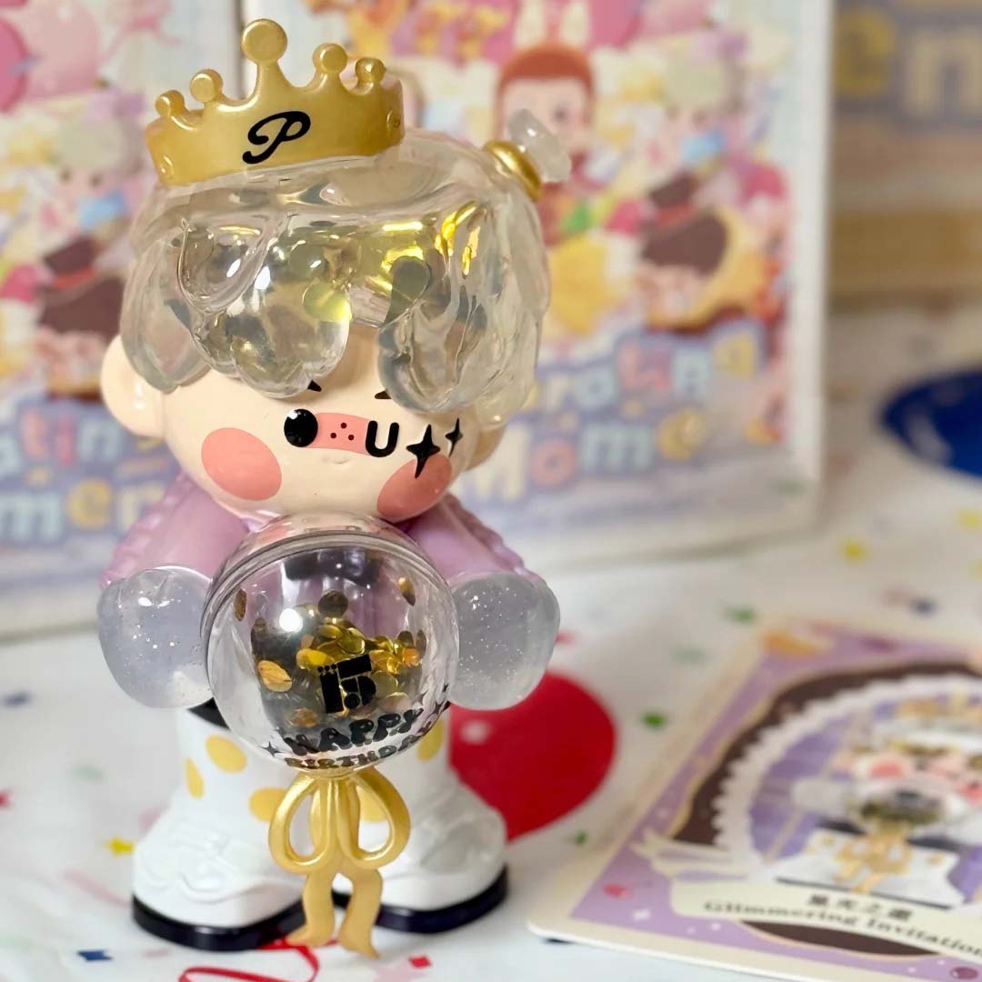 Celebrating the Moment 15th Anniversary Series Figure