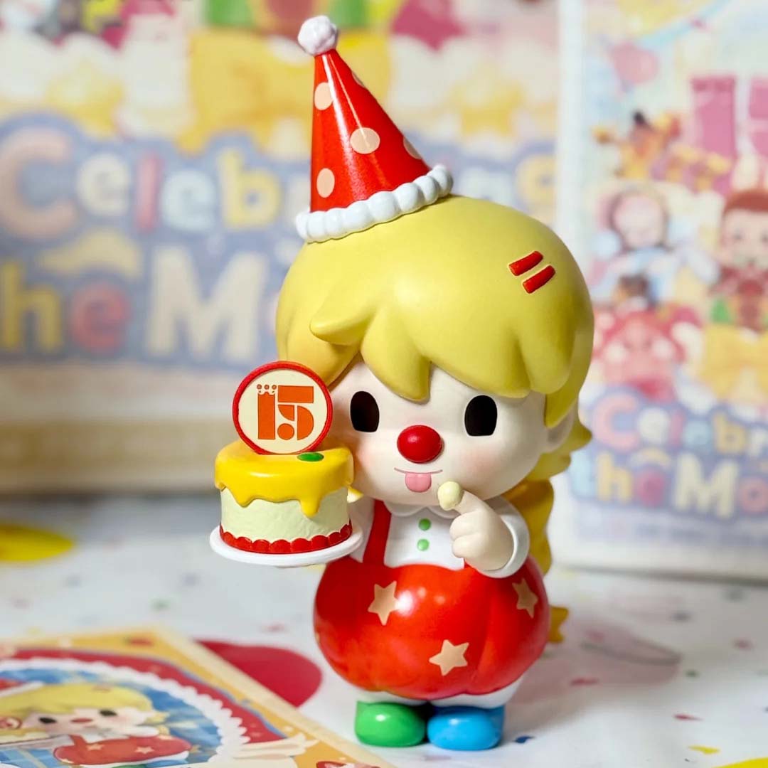 Celebrating the Moment 15th Anniversary Series Figure